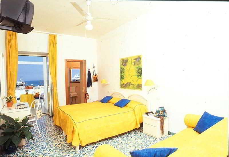 Hotel La Sirenella Lacco Ameno  Buitenkant foto