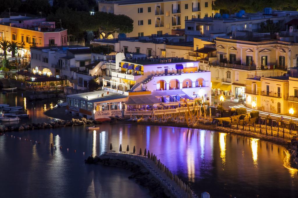 Hotel La Sirenella Lacco Ameno  Buitenkant foto