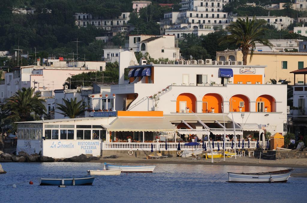 Hotel La Sirenella Lacco Ameno  Buitenkant foto